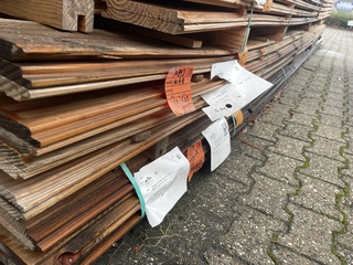 Ca. 50x Douglas wisselsponning, 18x190mm, lengte 600cm